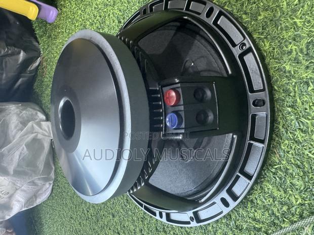 Single Magnet/ 12-Inches Speaker/Jac · Photo 8