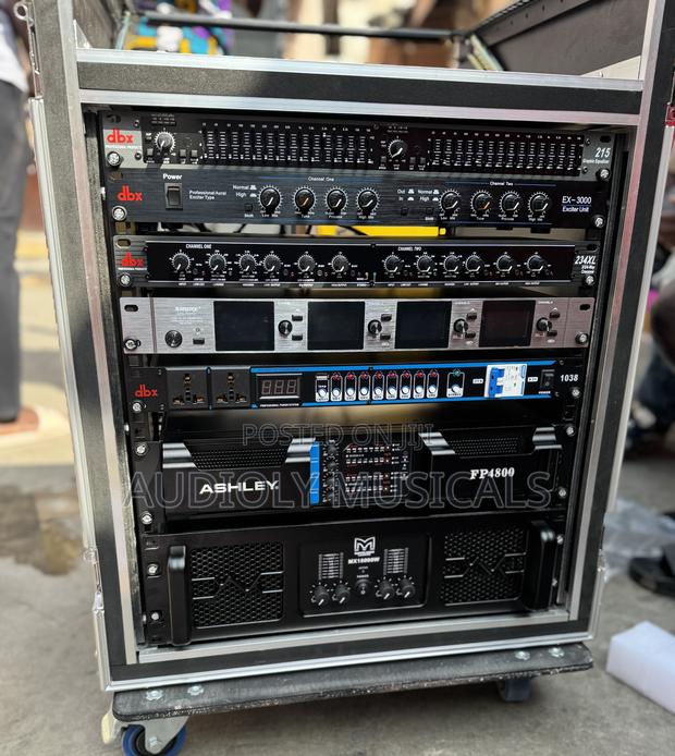 Full Set of RCF Bass and Jac Line Arrays 12- Inches and Rack · Photo 7