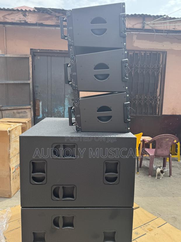 Full Set of RCF Bass and Jac Line Arrays 12- Inches and Rack · Photo 4