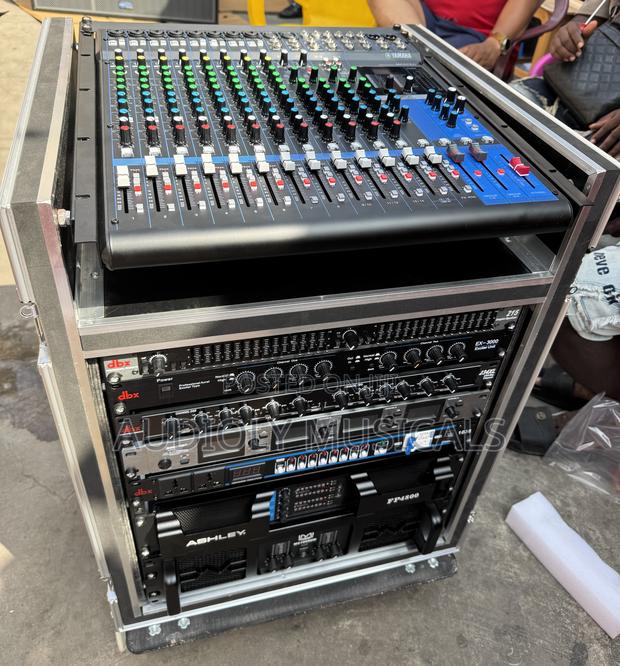 Full Set of RCF Bass and Jac Line Arrays 12- Inches and Rack · Photo 2