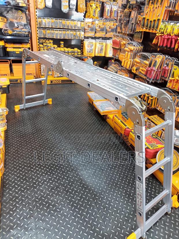 Strong Foldable Multipurpose Aluminium Ladder 4x3steps 4x4 · Photo 4