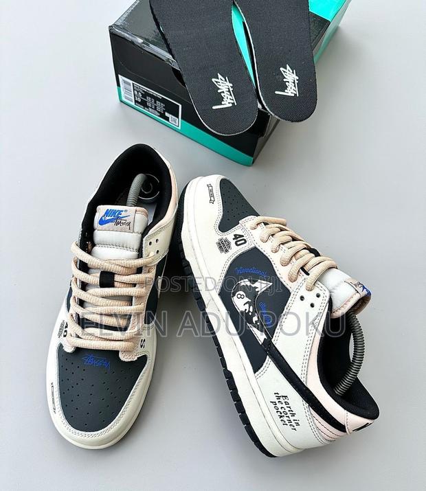 Nike Sb Low ‘ Earth in the Corner Pocket’ · Photo 2
