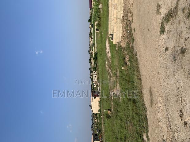 Very Developed Area Two Plot of Land for Sale · Photo 4