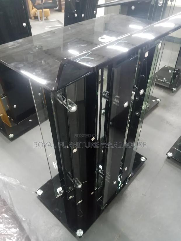 Heavy Tempered Glass Preaching Pulpit Stand for Church · Photo 5