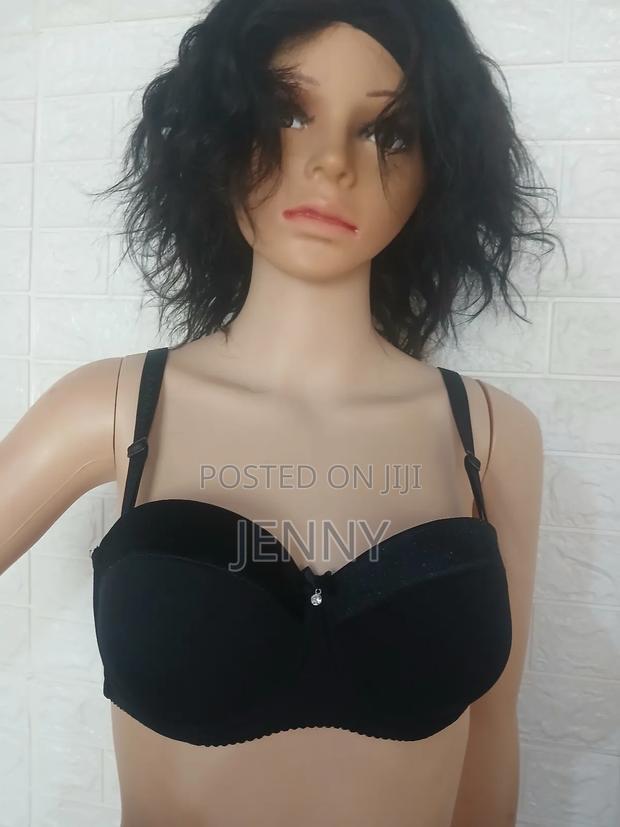 Women Luxury Bra · Photo 2