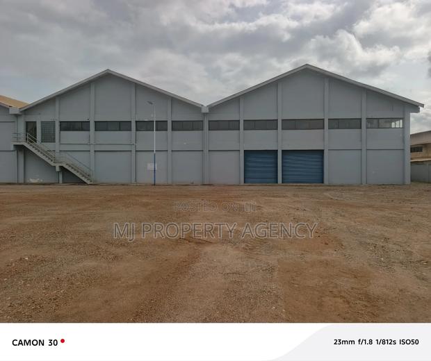 9700 SQM Warehouse With Big Compound at Tema · Photo 7