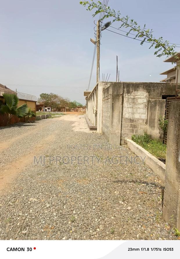 Service Plot at Tema Community 25 Vra Area · Photo 3