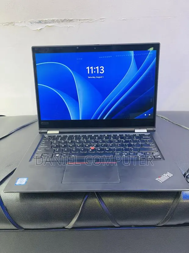 Laptop Lenovo ThinkPad X390 Yoga 8GB Intel Core i7 SSD 256GB · Photo 1