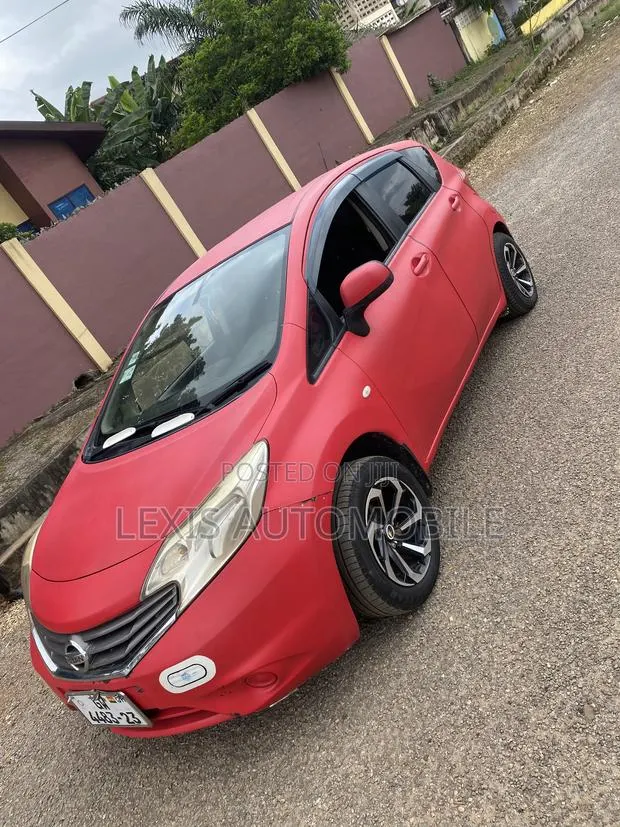 Nissan Note 1.2 Petrol 2014 Red · Photo 1