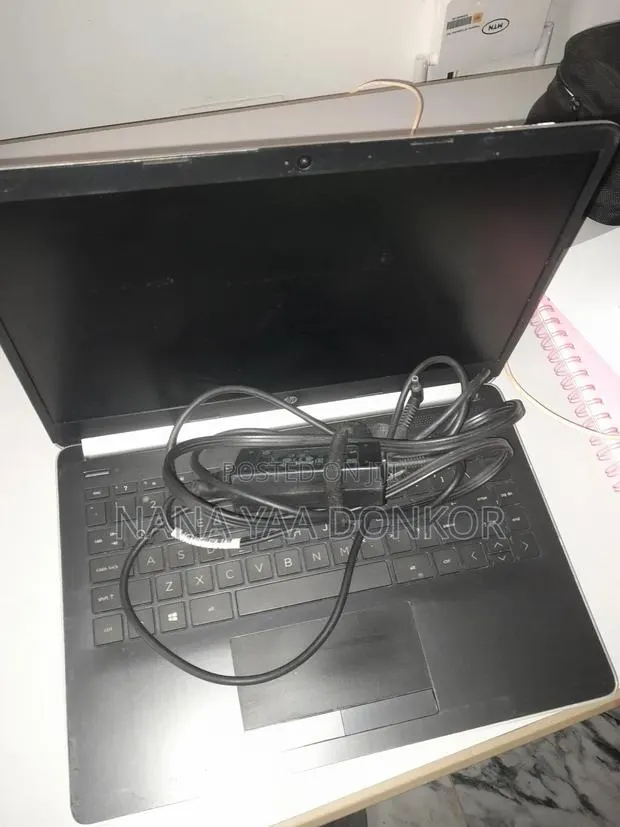 Laptop HP 4GB Intel Core i5 HDD 512GB · Photo 1