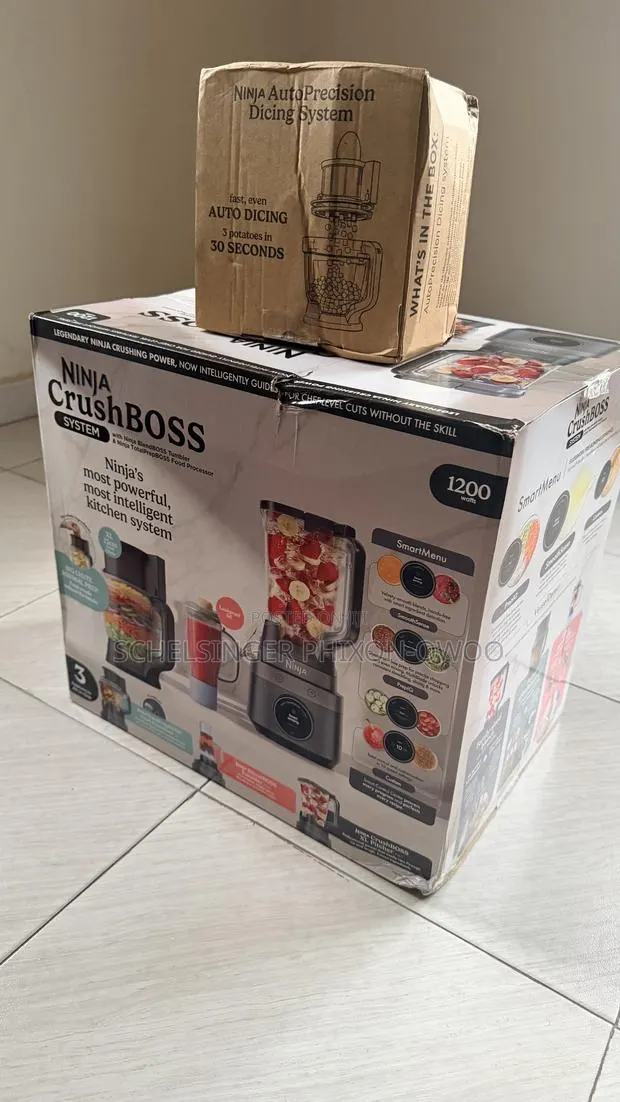 New Ninja CrushBOSSTM 3-in-1 Blender, Tumbler Processor + DicingKit · Photo 1