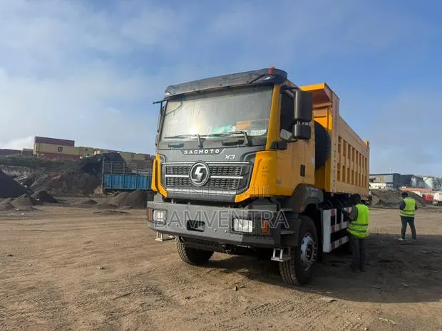 Sagmoto Dump Trucks and Trailers · Photo 1