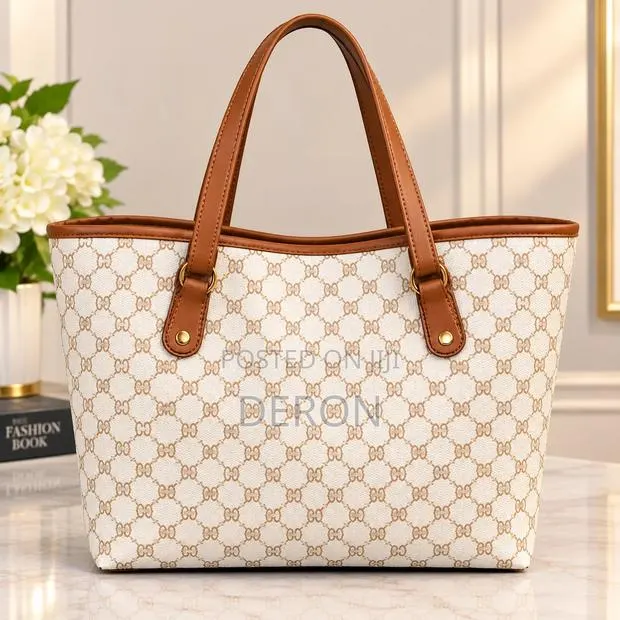 Elegant Ladies Designer Tote Bag With Matching Clutch – Brown Cream · Photo 1