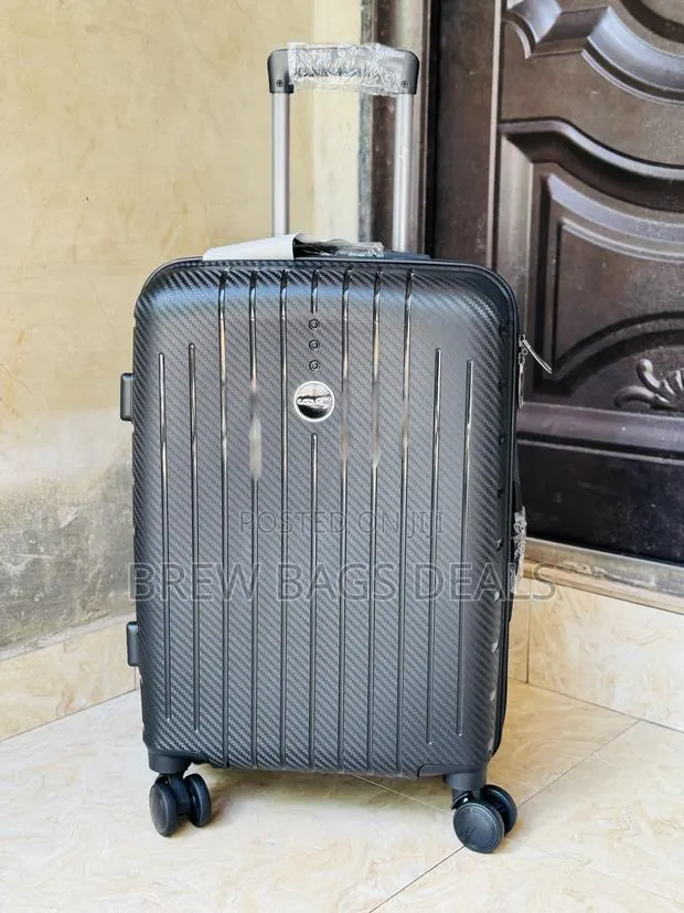 Quality Ultra Strong 20 Inches Single Small Size Traveling Bag. · Photo 1