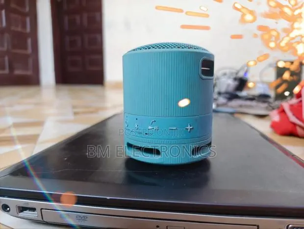 Sony Xb100 · Photo 1