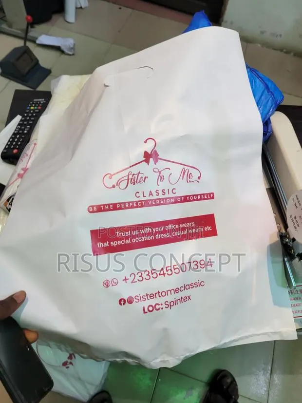 Customized Polybags · Photo 1