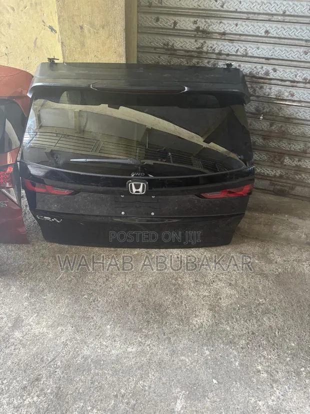 Honda CRV 2023 Complete Boot/ Trunk · Photo 1