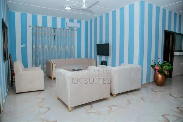 Classic Two-Bedroom Apartment With Balcony · Photo 3