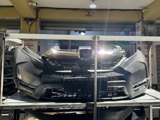 Honda CRV 2017 2018 2019 Front Bumper Complete · Photo 1
