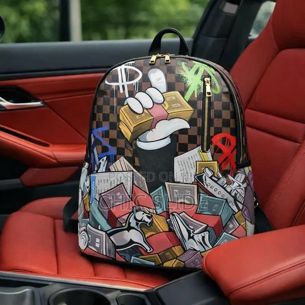 Colorful Designed Backpack · Photo 1