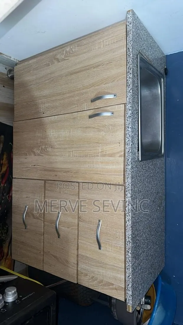 Kitchen Cabinets · Photo 1