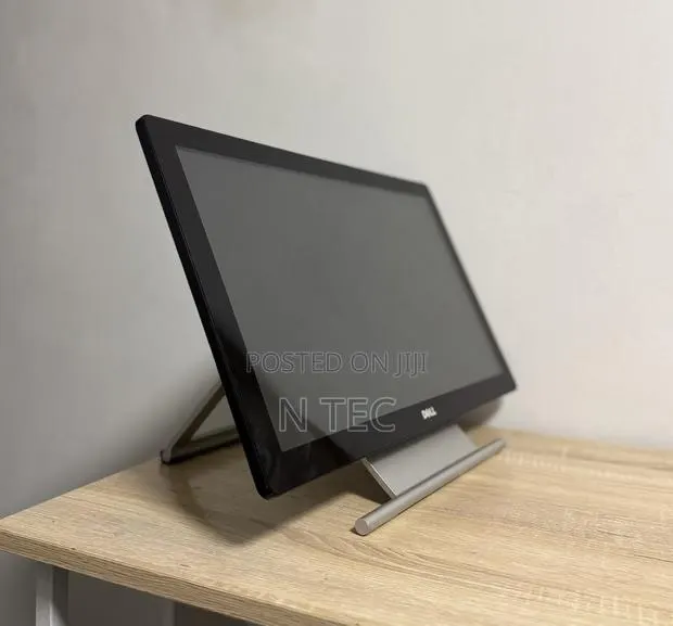 Dell P2314t 23" Led LCD Touchscreen Monitor · Photo 1