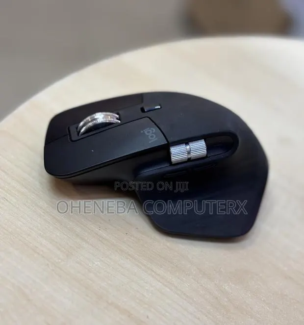 Logitech MX Master 3 Advanced Wireless Mouse · Photo 1