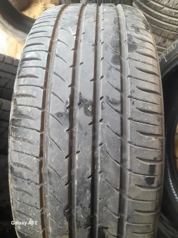 Car Tires 215/45r18 · Photo 1