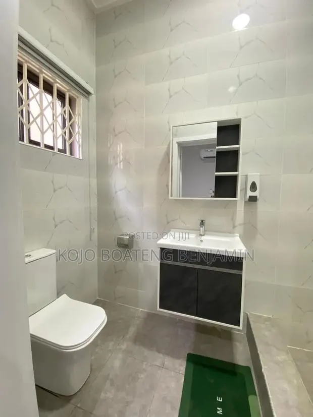 Furnished 3bdrm House in CFC Estates for sale · Photo 4