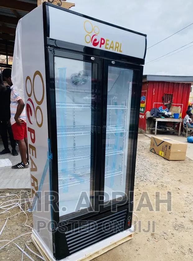 Grab Original Pearl(PVC 622-2B)Display Refrigerator,White · Photo 1