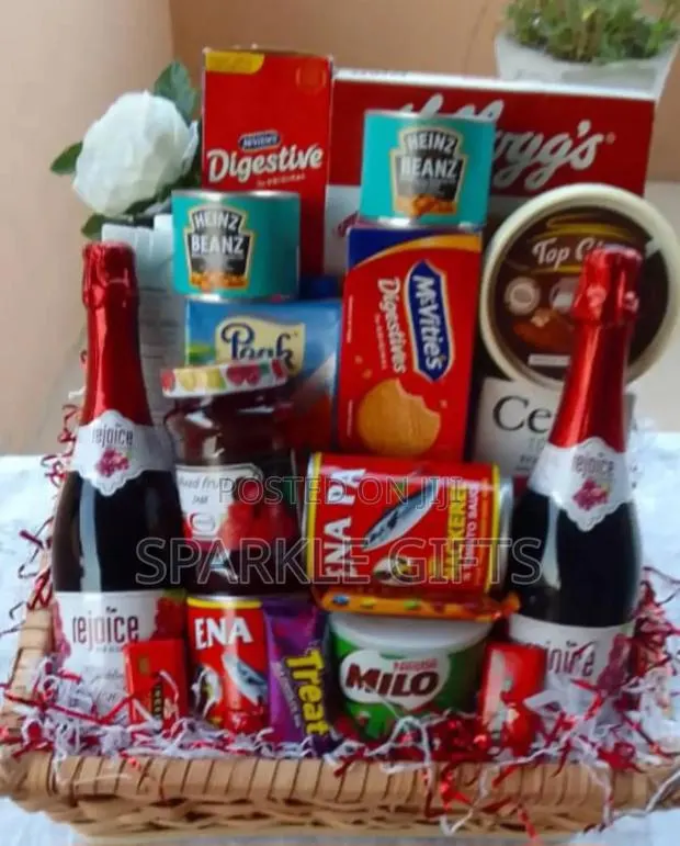 Christmas Hamper, Valentine, Birthday, Parties, Bulk Order · Photo 1