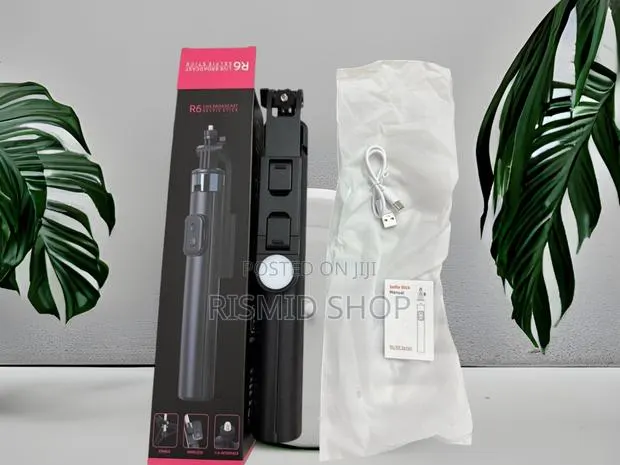 R6 Adjustable Wireless Selfie Stick · Photo 1