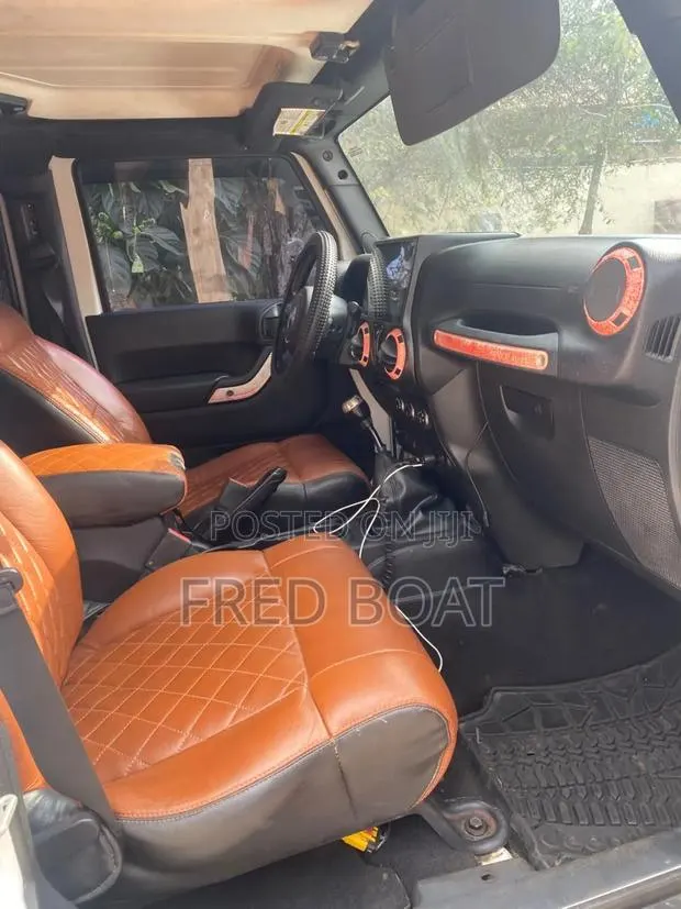 Jeep Wrangler Rubicon 4x4 2018 White · Photo 1