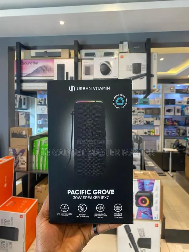 Urban Vitamin Pacific Grove RCS Rplastic 30w Speaker Ipx7 · Photo 1