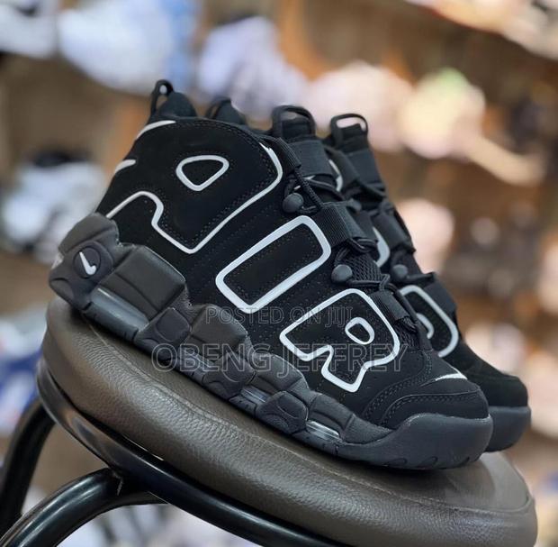 Original Nike Air Uptempo Black · Photo 3