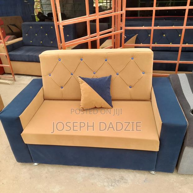 Luxury Stuffing Chair · Photo 5