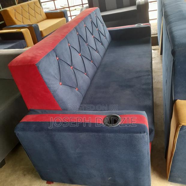 Luxury Stuffing Chair · Photo 7