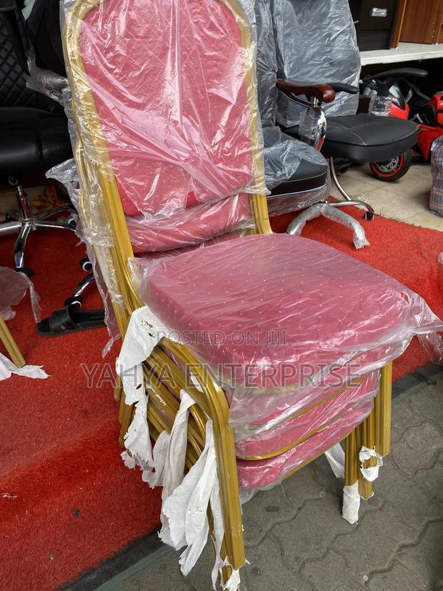Conference Chair · Photo 1
