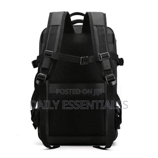 Everyday Power Backpack · Photo 2