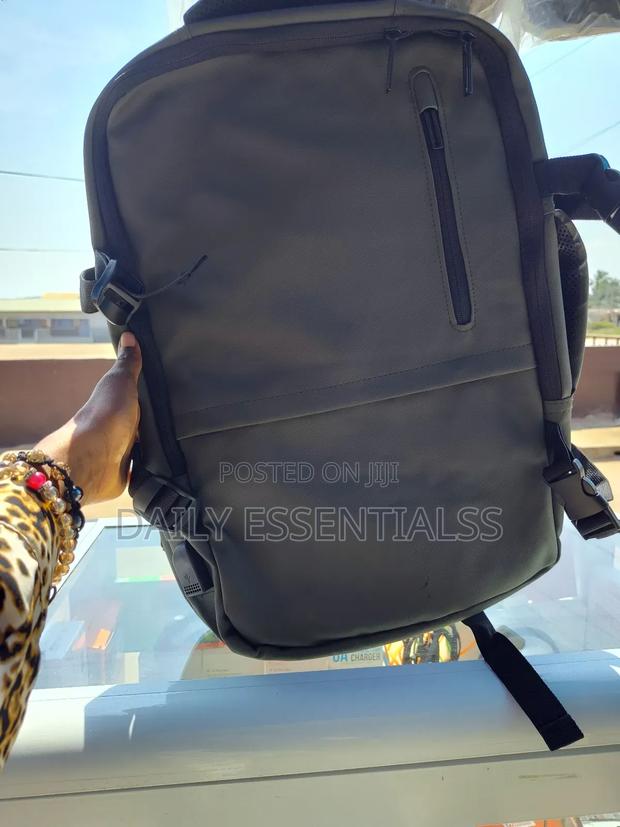 Usb Travel Tech Pack · Photo 1