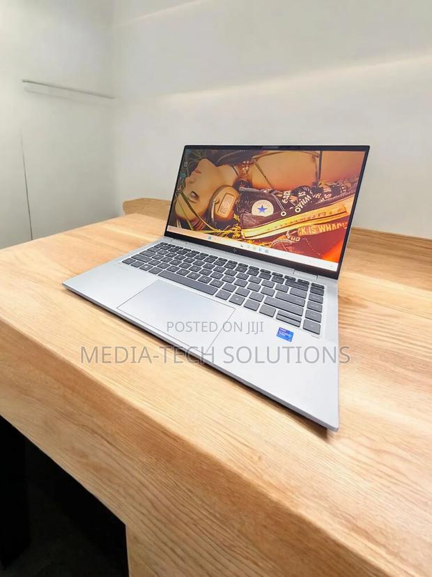 Laptop HP EliteBook 1040 G8 16GB Intel Core i7 SSD 512GB · Photo 5