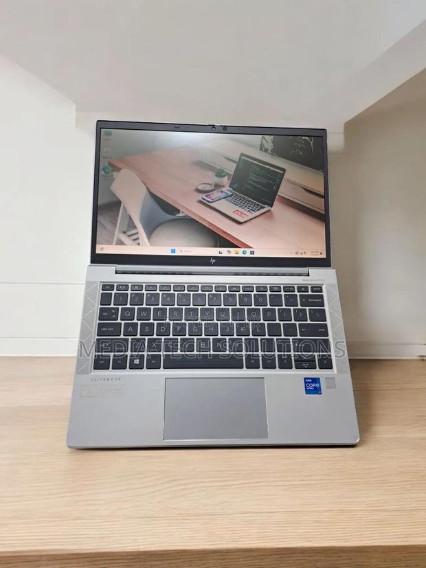 Laptop HP EliteBook 840 G8 16GB Intel Core i7 SSD 512GB · Photo 2