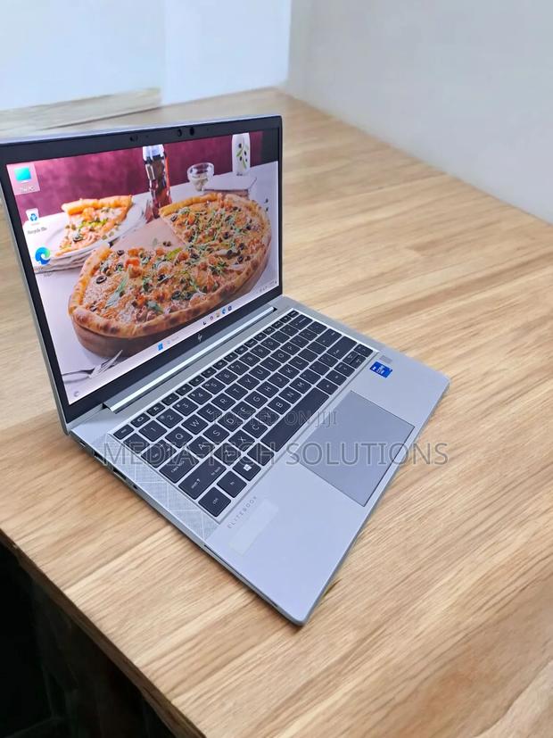 Laptop HP EliteBook 840 G8 16GB Intel Core i7 SSD 512GB · Photo 4