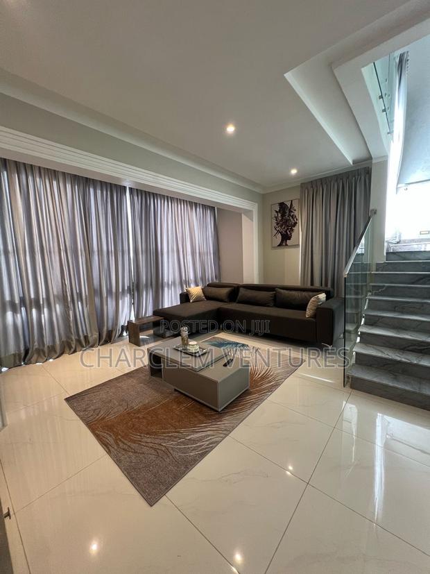 Furnished 4bdrm Townhouse / Terrace in Charclem Ventures, Dzorwulu · Photo 8