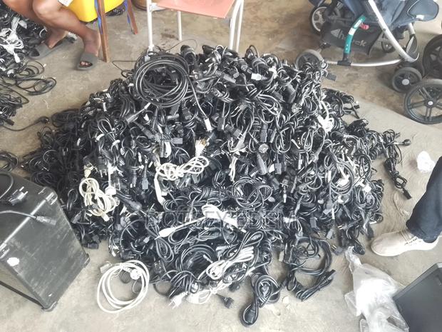 Power Cables in Stock · Photo 2