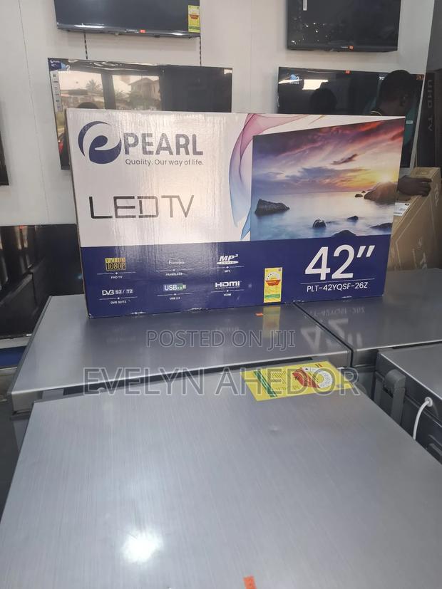 Cute Pearl 42 Inches Digital Satellite Tv Available · Photo 1