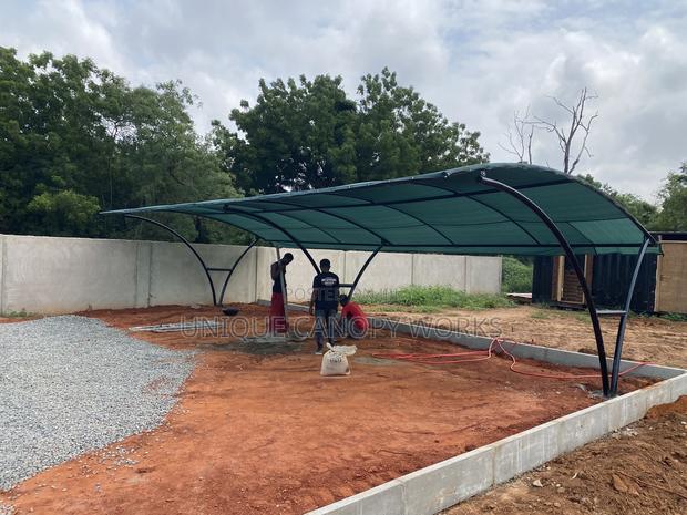 4 Cars for Y Carport · Photo 1