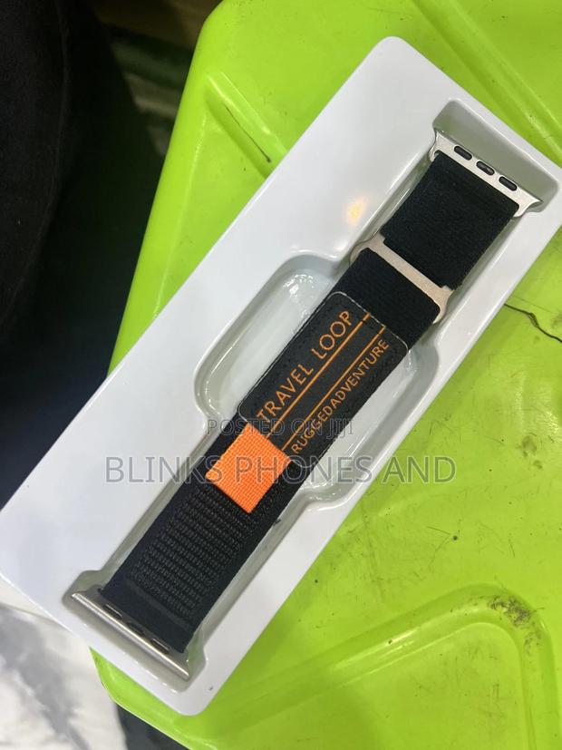 Apple Watch Strap · Photo 1