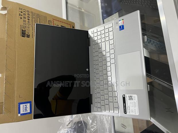 New Laptop HP Pavilion X360 15t 16GB Intel Core I5 SSD 256GB · Photo 3