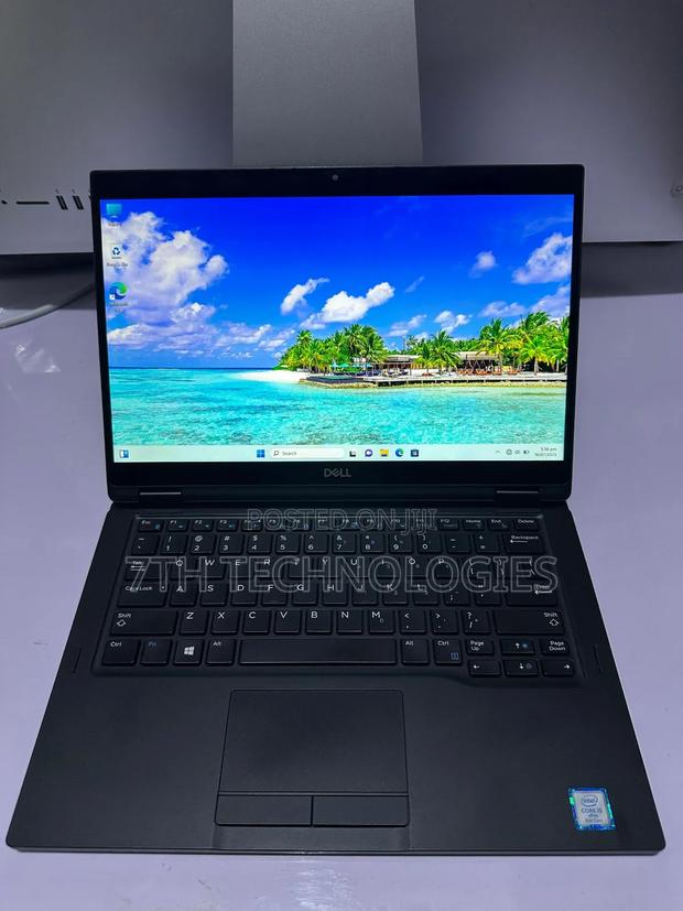 Laptop Dell Latitude 7390 8GB Intel Core I5 SSD 256GB · Photo 3